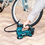 Makita MP100DZ 12V 充電式小型氣泵 - 自動停機，多用途充氣